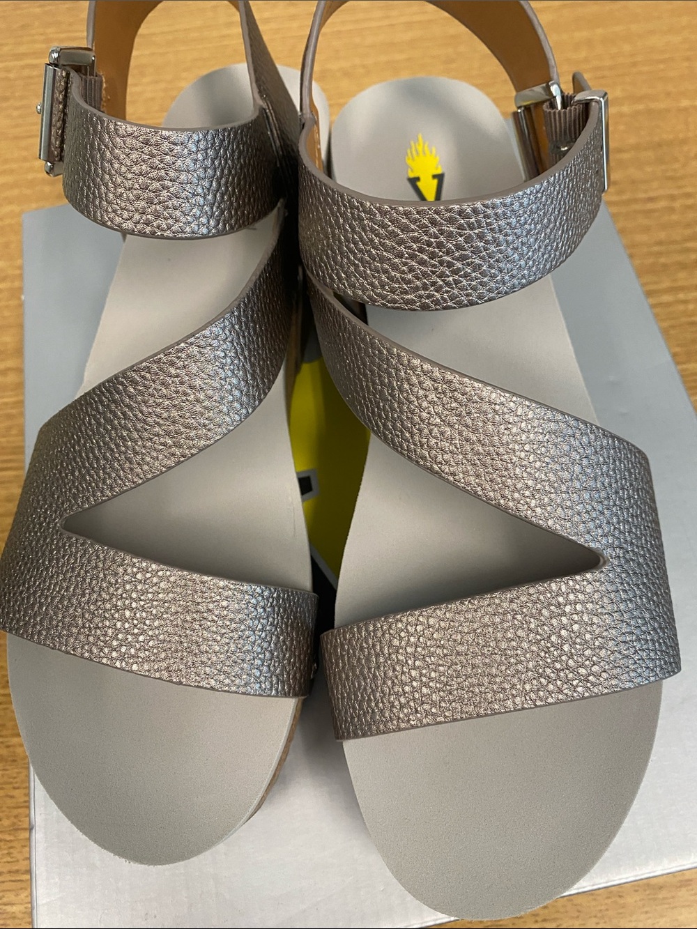 Volatile Women’s Bilox Wedge Sandals in Pewter - Picture 3 of 7